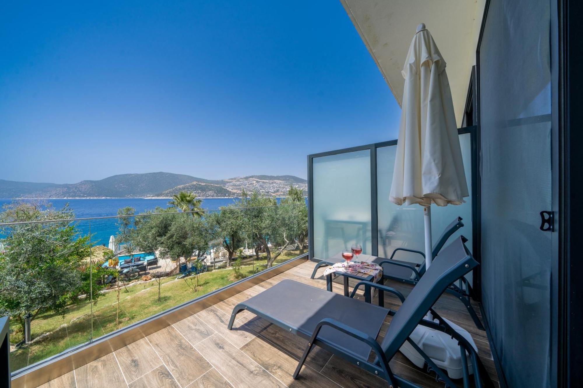 Kalkan Beach Park Hotel 卡斯 外观 照片