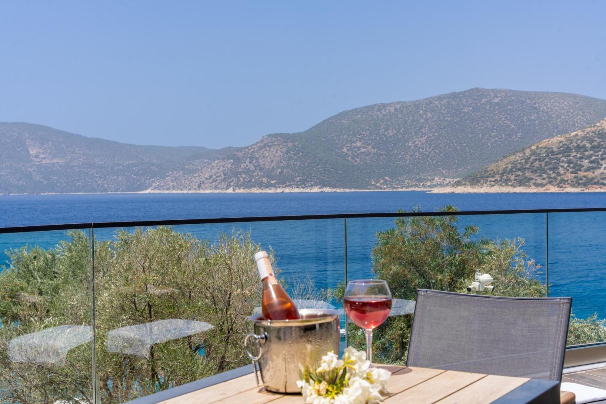 Kalkan Beach Park Hotel 卡斯 外观 照片