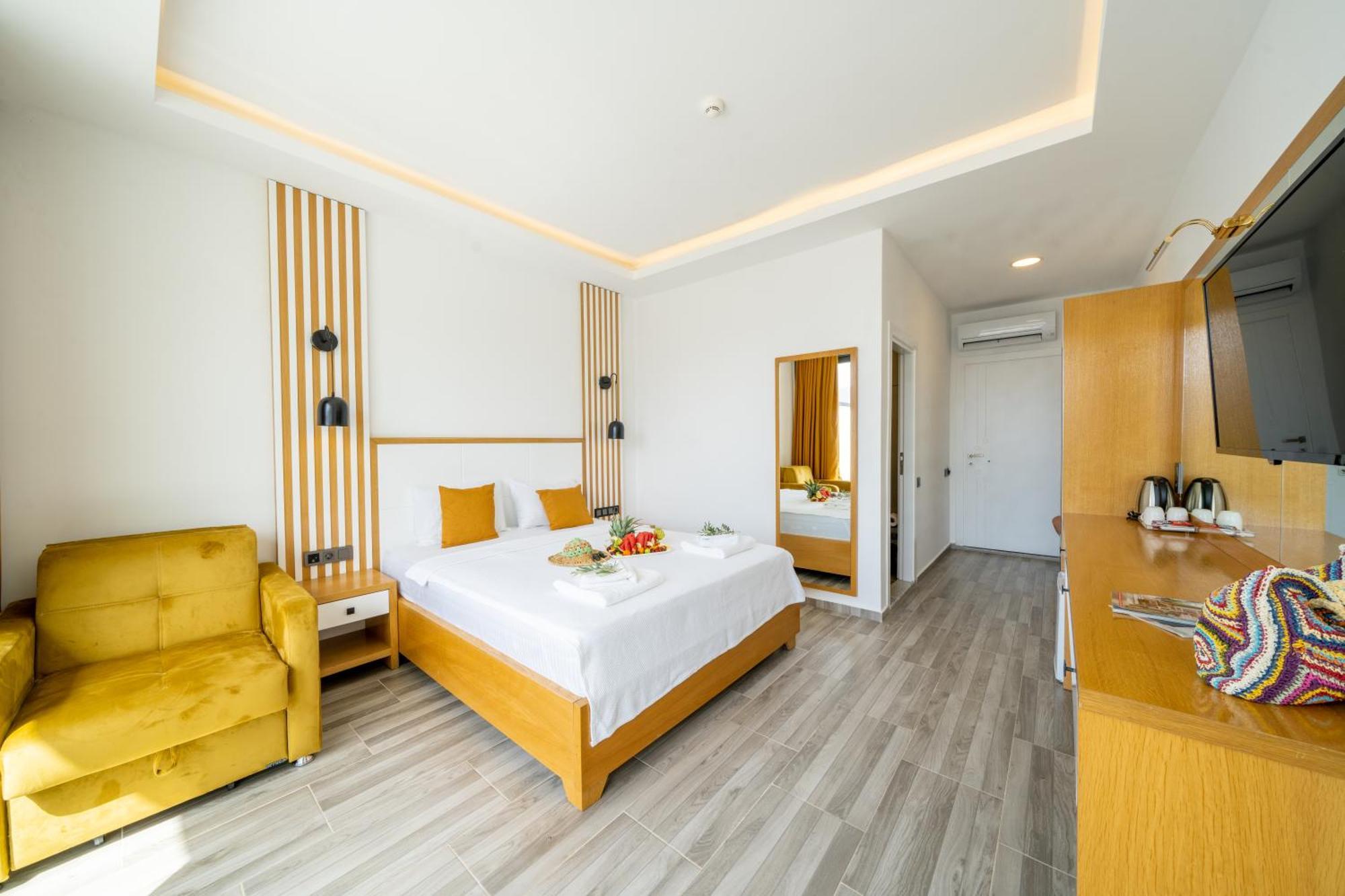 Kalkan Beach Park Hotel 卡斯 外观 照片