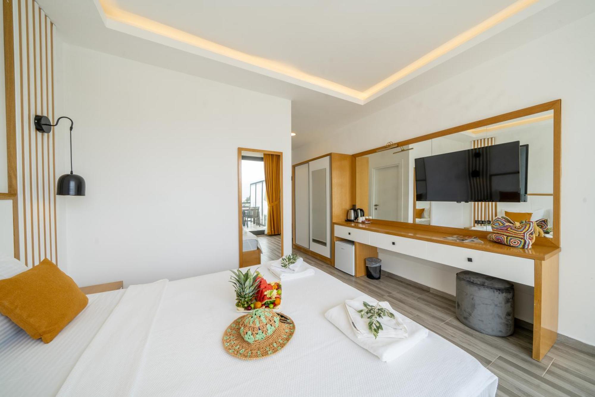 Kalkan Beach Park Hotel 卡斯 外观 照片